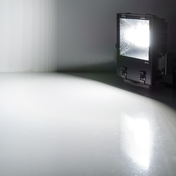 100 Watt High Power LED Flood Light Fixture - Click Image to Close